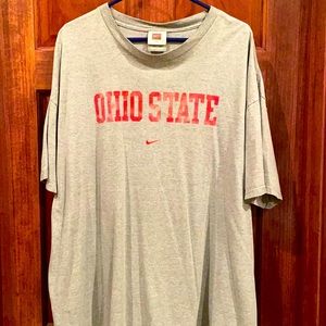 NIKE Ohio State T-shirt.